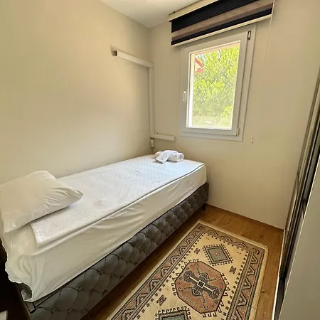 Nefiss Avm Ve Denize Yakin 别墅