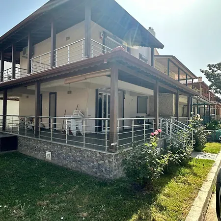 Villa Nefiss Avm Ve Denize Yakin *